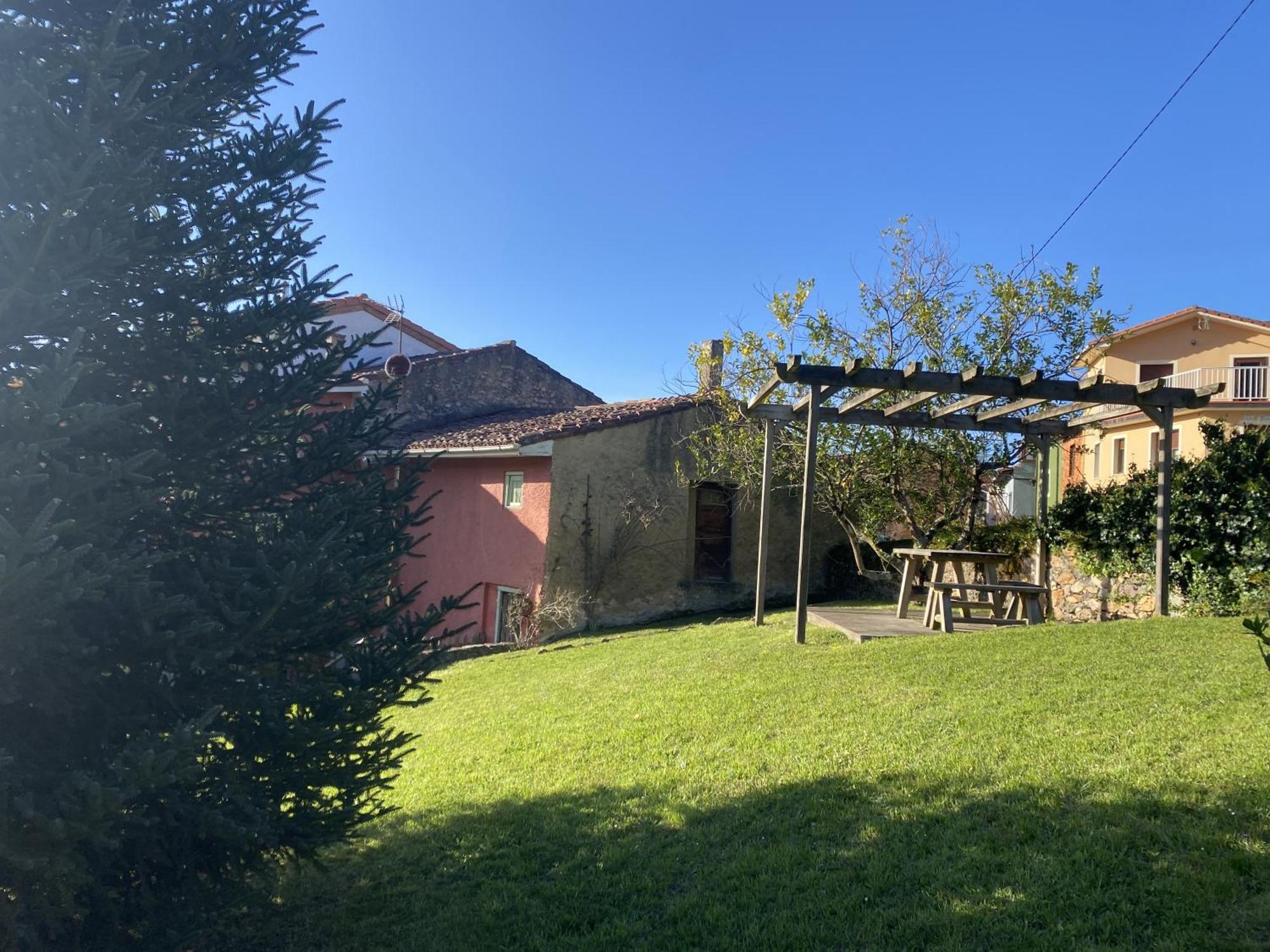 Hébergement de vacances Casa Estilo Rural Con Jardin Entre Playa Y Montana Caravia