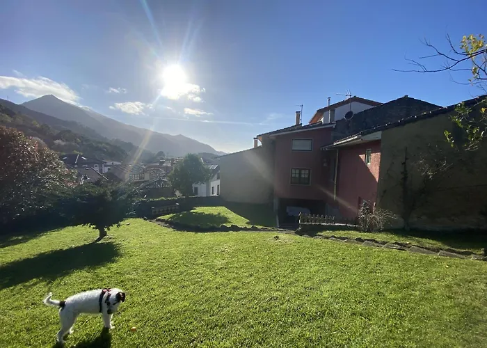Casa Estilo Rural Con Jardin Entre Playa Y Montana