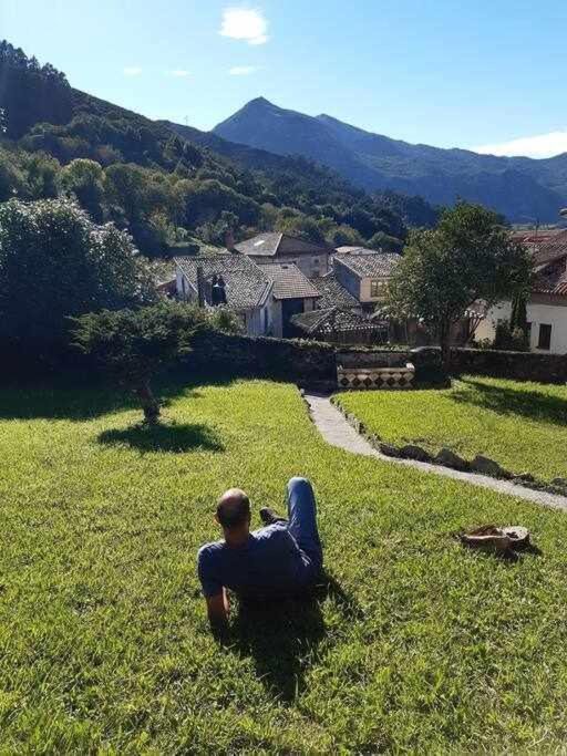 Holiday home Casa Estilo Rural Con Jardin Entre Playa Y Montana Caravia